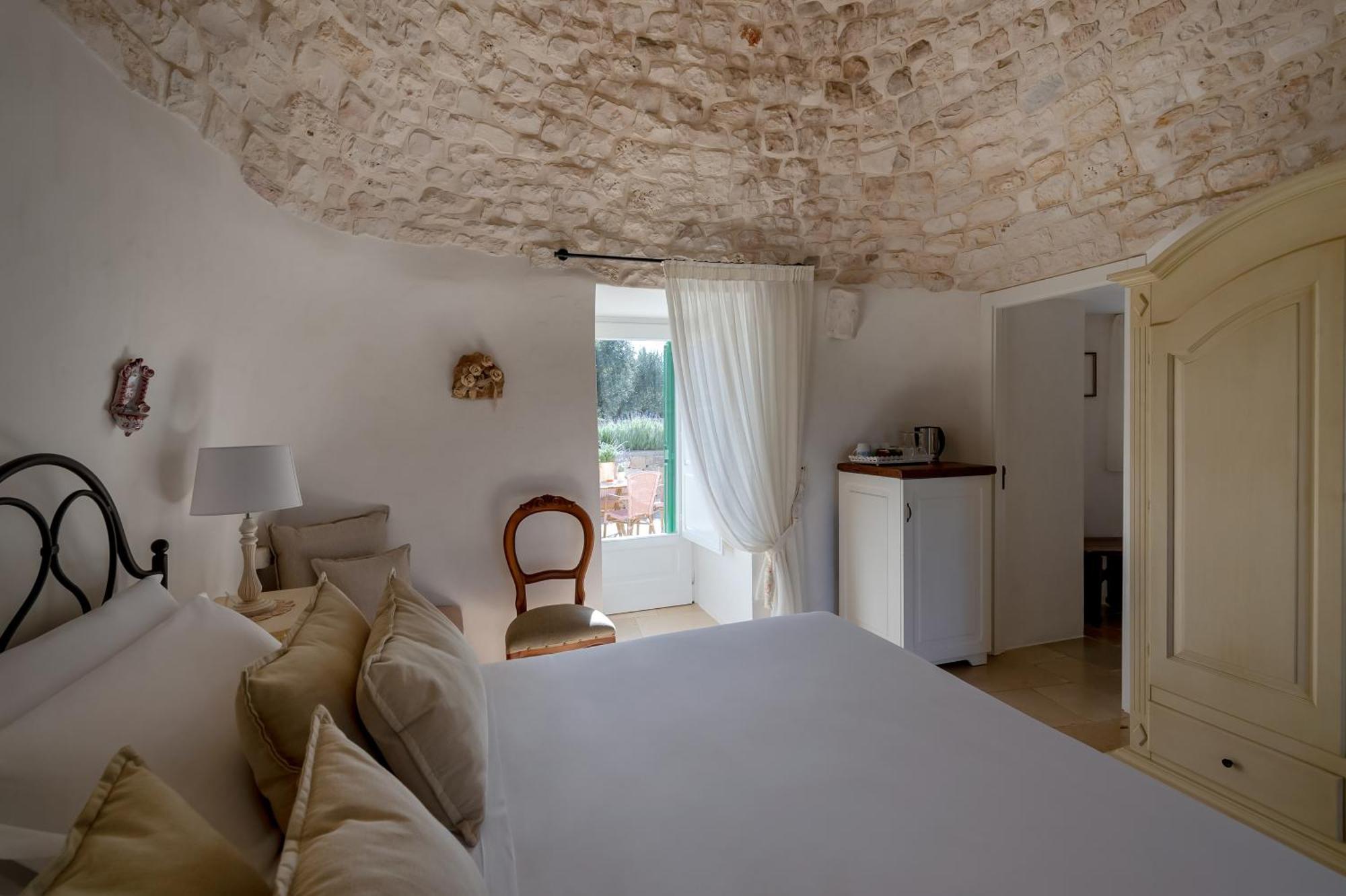 Agriturismo Masseria Aprile Locorotondo Exteriör bild