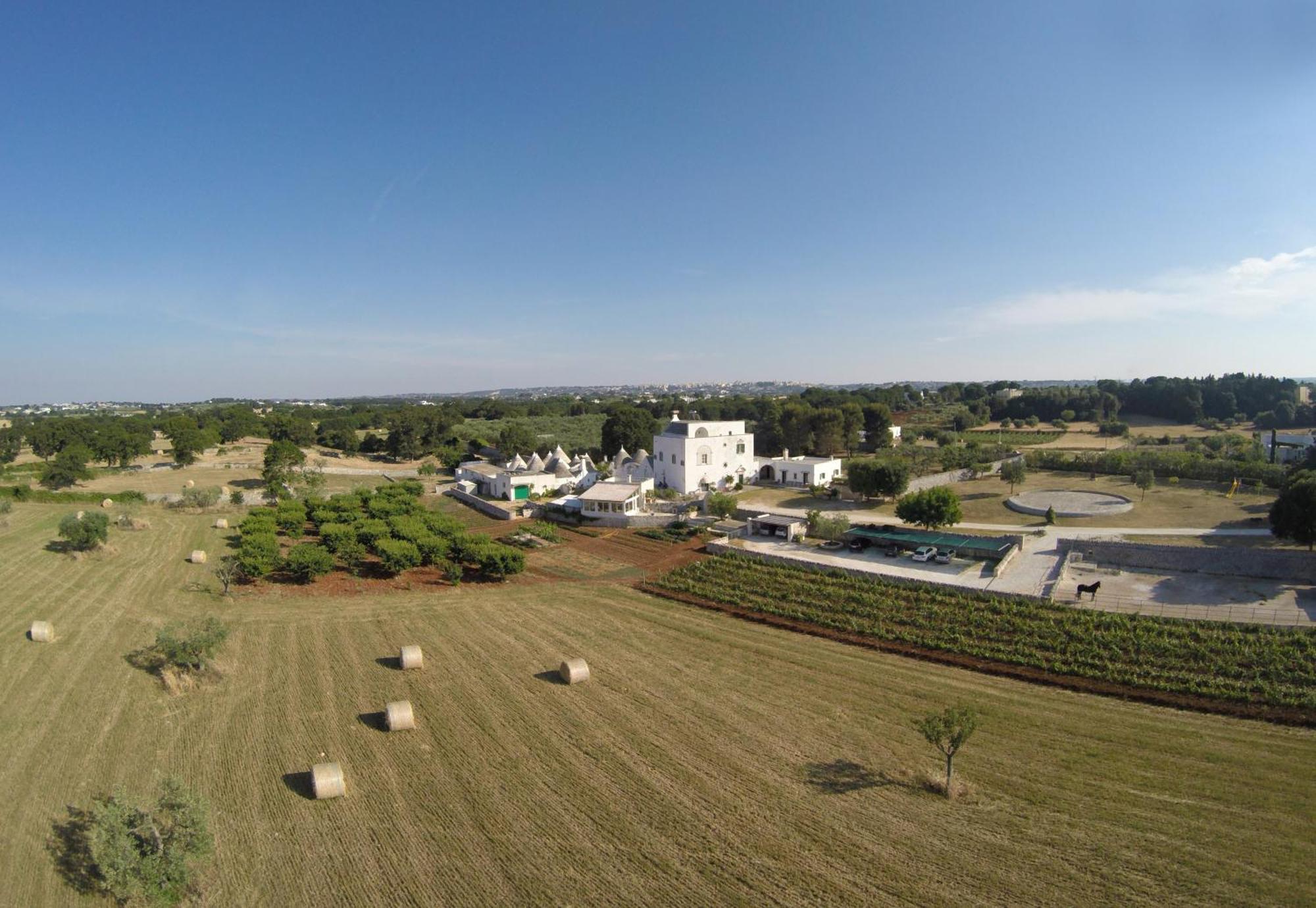 Agriturismo Masseria Aprile Locorotondo Exteriör bild